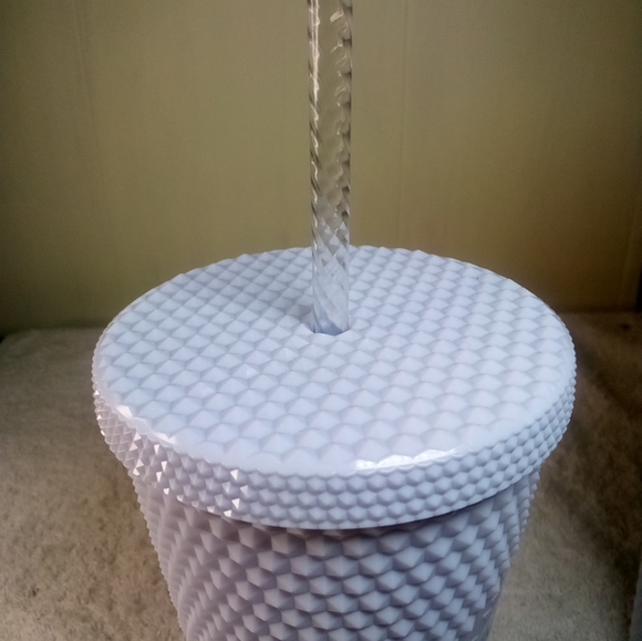 Starbucks Studded white bling Tumblrs - Picture 9 of 10